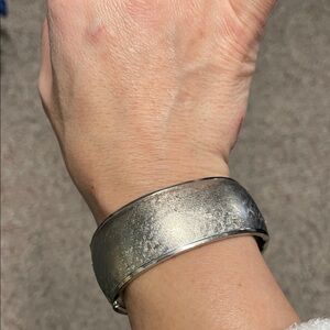 Vintage Sterling Silver Metallic Cuff Bracelet- like new